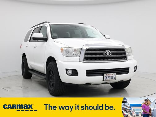 2016 Toyota Sequoia SR5