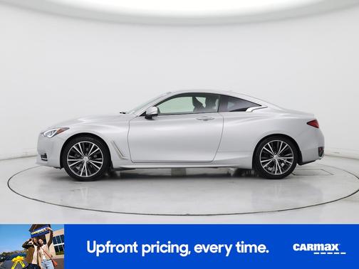 2017 INFINITI Q60 Premium