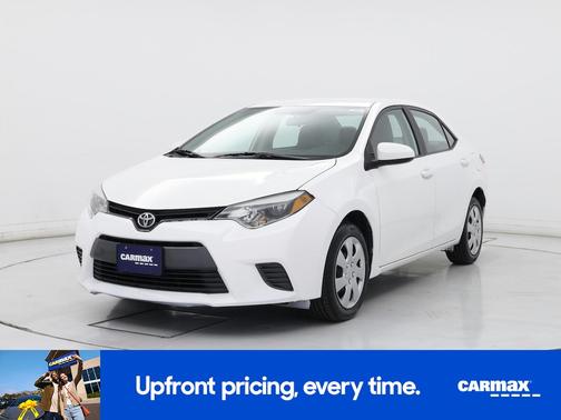 White 2016 Toyota Corolla LE