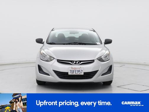 Silver 2016 Hyundai ELANTRA SE