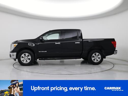 2017 Nissan Titan SV