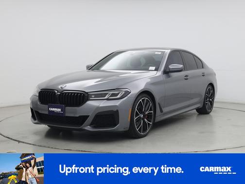 Gray 2023 BMW 530 I