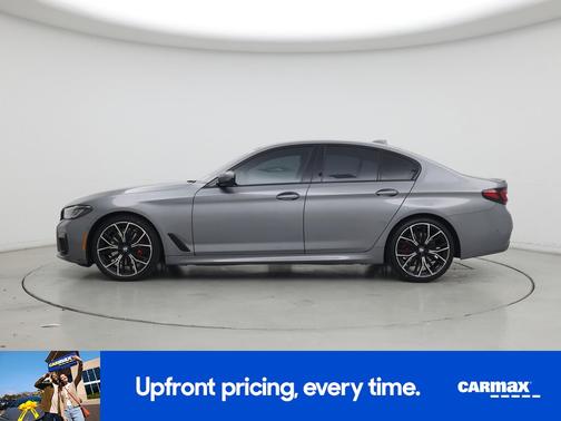 Gray 2023 BMW 530 I