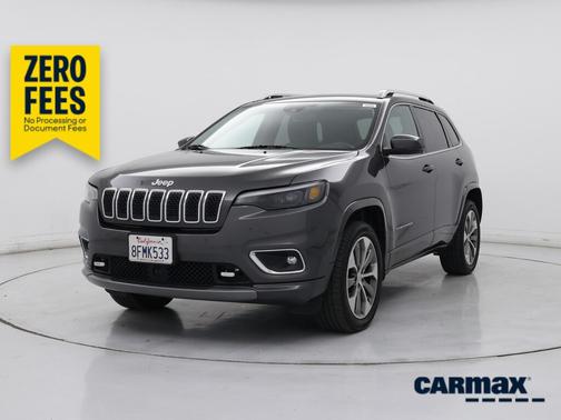 Gray 2019 Jeep Cherokee Overland