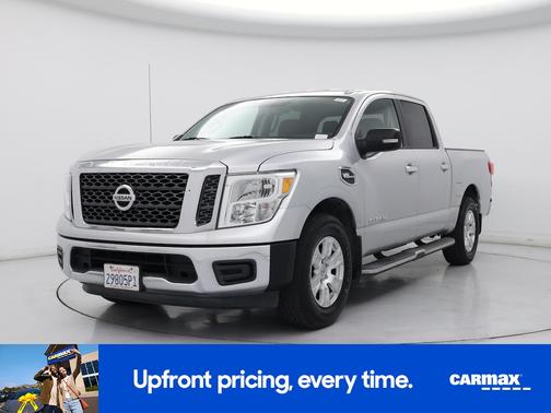 Silver 2017 Nissan Titan SV