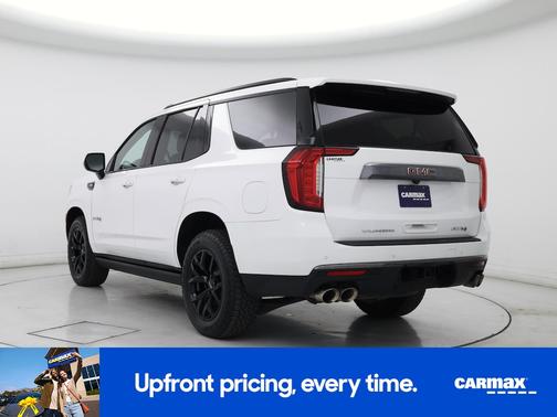 White 2022 GMC Yukon AT4