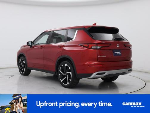 Red 2022 Mitsubishi Outlander SE