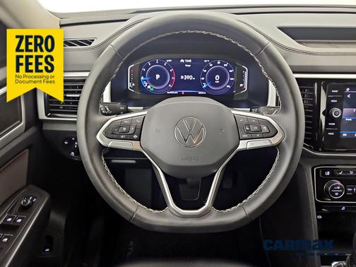 White 2023 Volkswagen Atlas SE w/Tech