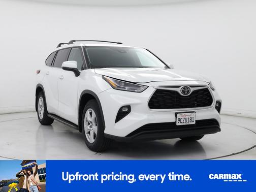 2022 Toyota Highlander LE