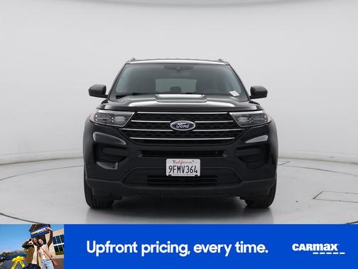 Black 2022 Ford Explorer XLT