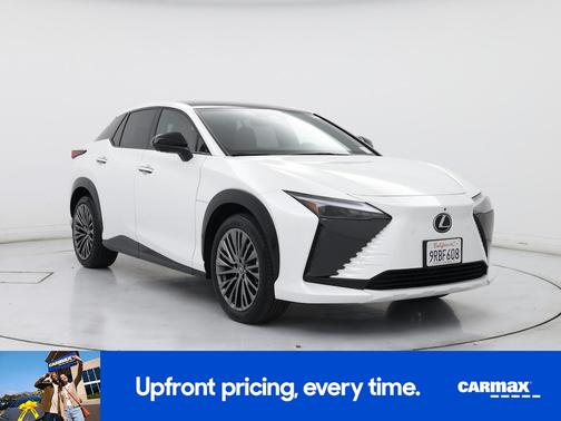 White 2024 Lexus RZ 450e Luxury