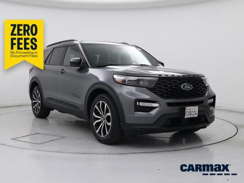 Gray 2022 Ford Explorer ST-Line
