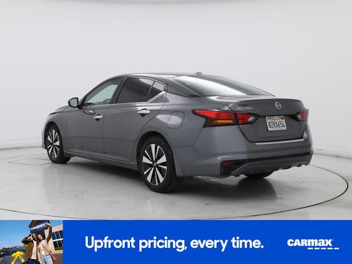 2022 Nissan Altima SV