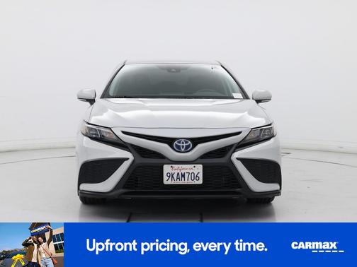 2024 Toyota Camry Hybrid SE
