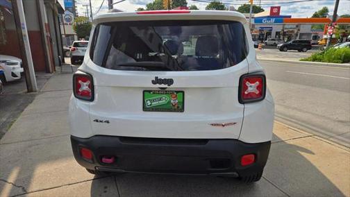 2017 Jeep Renegade Trailhawk