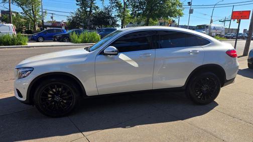 White 2018 Mercedes-Benz GLC 300 4MATIC Coupe