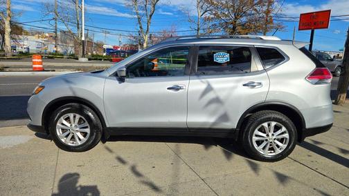 2016 Nissan Rogue SV