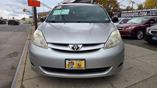 2010 Toyota Sienna CE