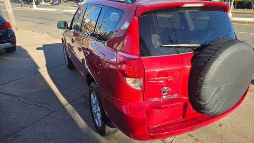 2007 Toyota RAV4 Sport