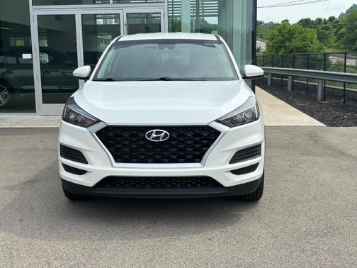 2021 Hyundai TUCSON SE