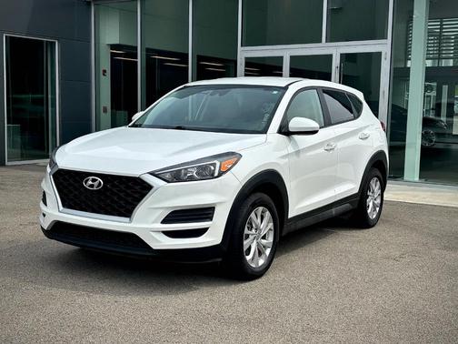2021 Hyundai TUCSON SE