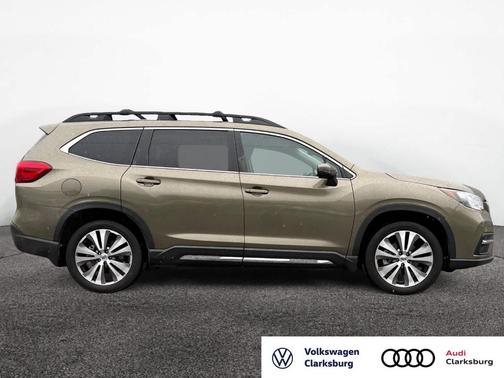 2022 Subaru Ascent Limited 8-Passenger