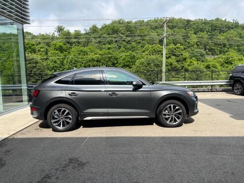 2022 Audi Q5 45 S line quattro Premium