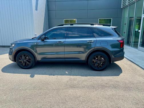 2022 Kia Sorento X-Line S