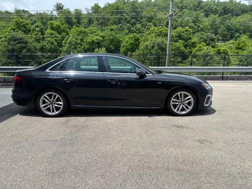 2023 Audi A4 45 S line Premium Plus