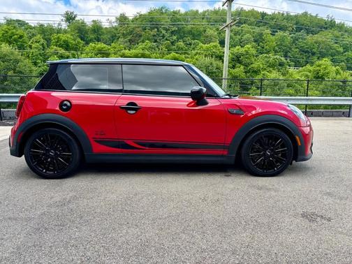 2023 MINI Hardtop Cooper S
