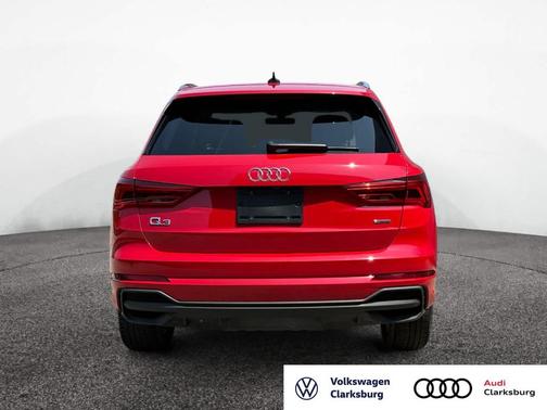 2025 Audi Q3 45 S line Premium