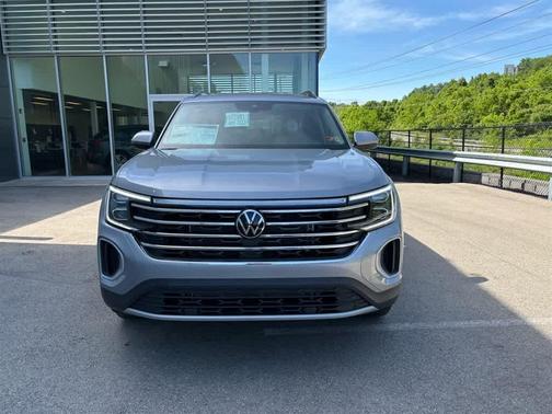 2025 Volkswagen Atlas 2.0T SE