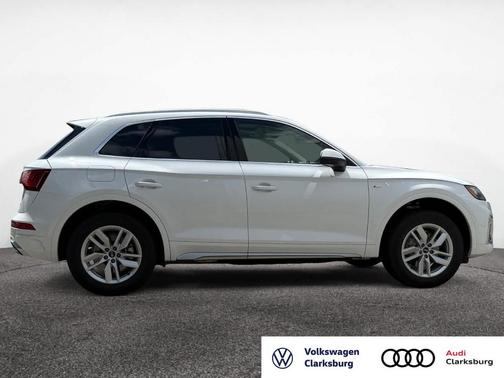 2023 Audi Q5 45 S line quattro Premium