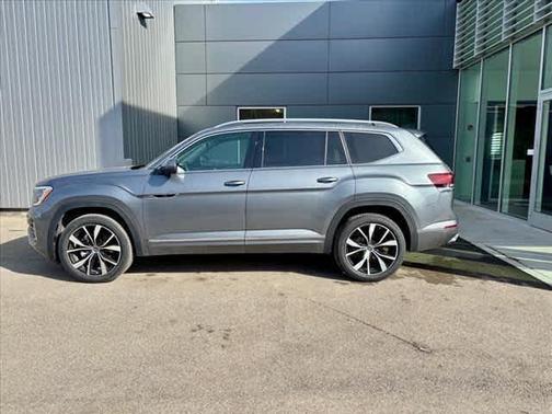 2025 Volkswagen Atlas 2.0T SEL Premium R-Line
