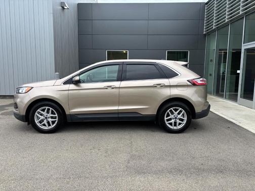 2021 Ford Edge SEL