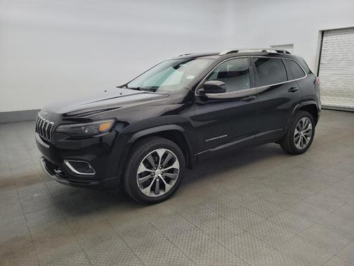 2019 Jeep Cherokee Overland