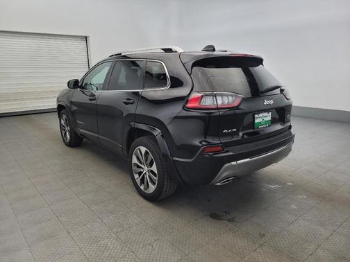 2019 Jeep Cherokee Overland