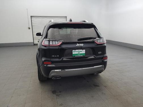 2019 Jeep Cherokee Overland