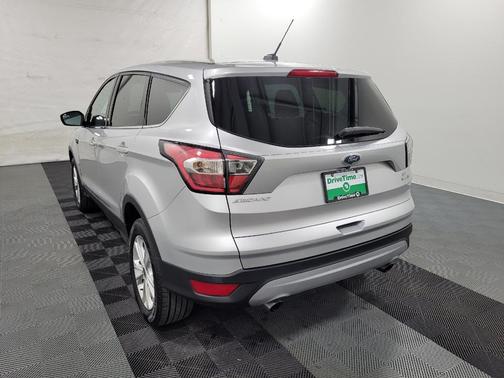 Ruby Red Metallic Tinted Clearcoat 2017 Ford Escape SE