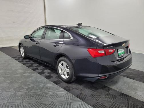 Dark Ash Metallic 2022 Chevrolet Malibu 1LS