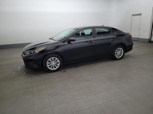 Aurora Black 2023 Kia Forte LX