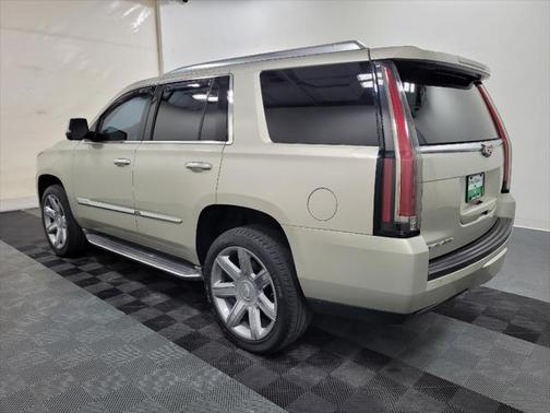 2015 Cadillac Escalade Luxury
