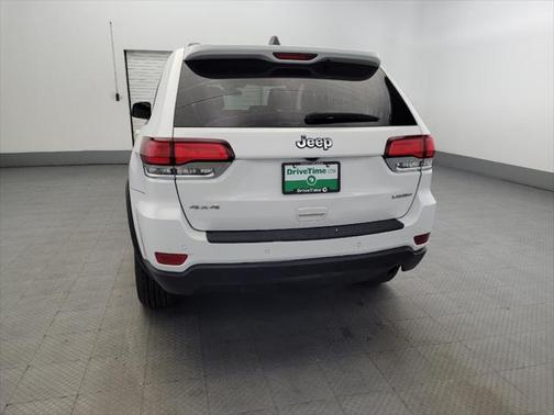 2020 Jeep Grand Cherokee Laredo