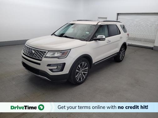 White Platinum Metallic Tri-Coat 2017 Ford Explorer Platinum