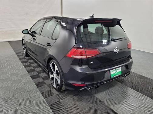 2016 Volkswagen Golf R 2.0T DSG