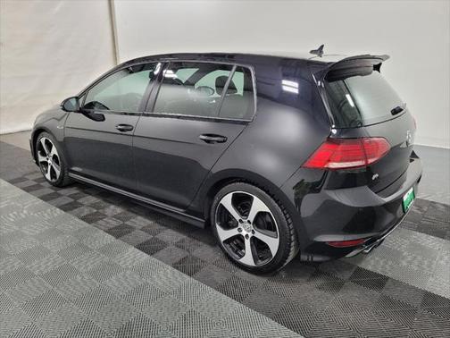 2016 Volkswagen Golf R 2.0T DSG