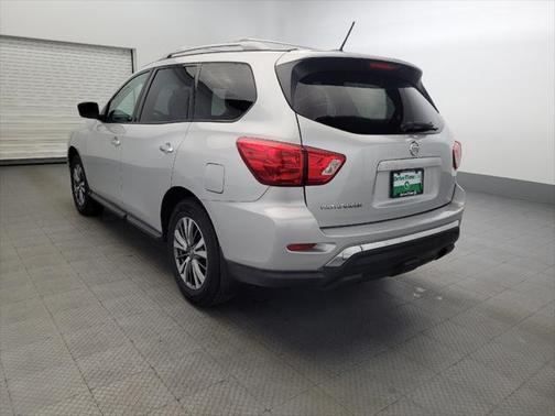 2018 Nissan Pathfinder S