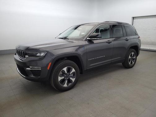 Baltic Gray Metallic Clearcoat 2022 Jeep Grand Cherokee 4xe Base