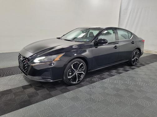 2024 Nissan Altima SR FWD