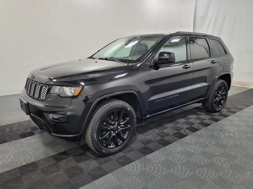2019 Jeep Grand Cherokee Altitude